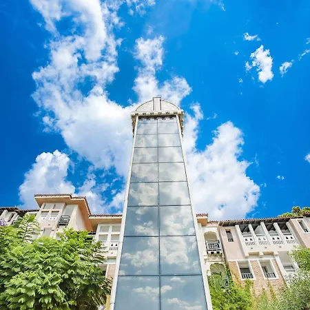 Liberty Lykia 5* Oludeniz